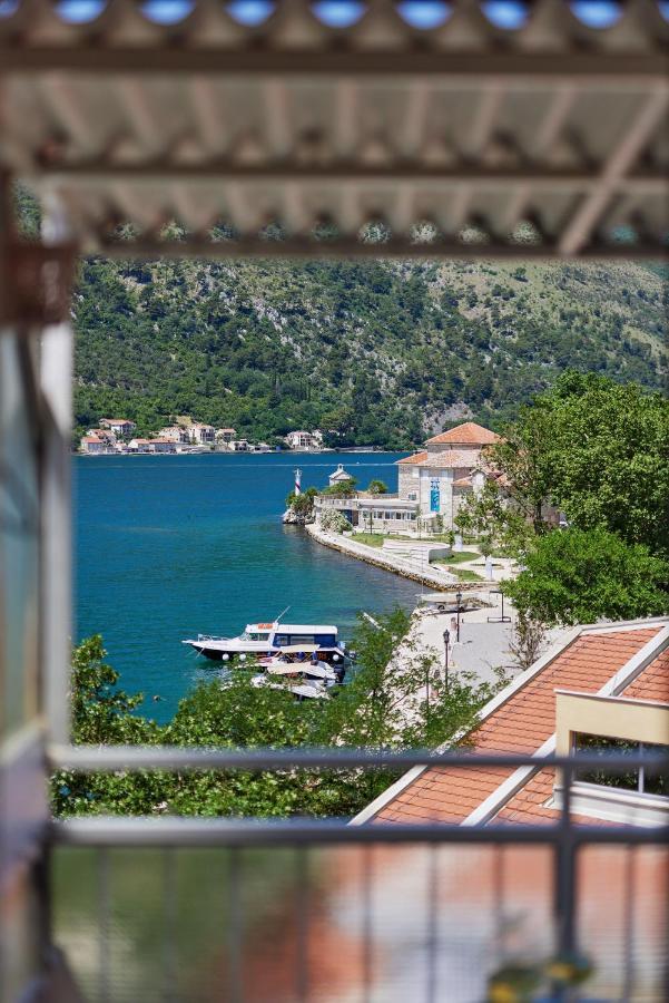 Apartment Plagenti With Sea View Kotor Eksteriør bilde
