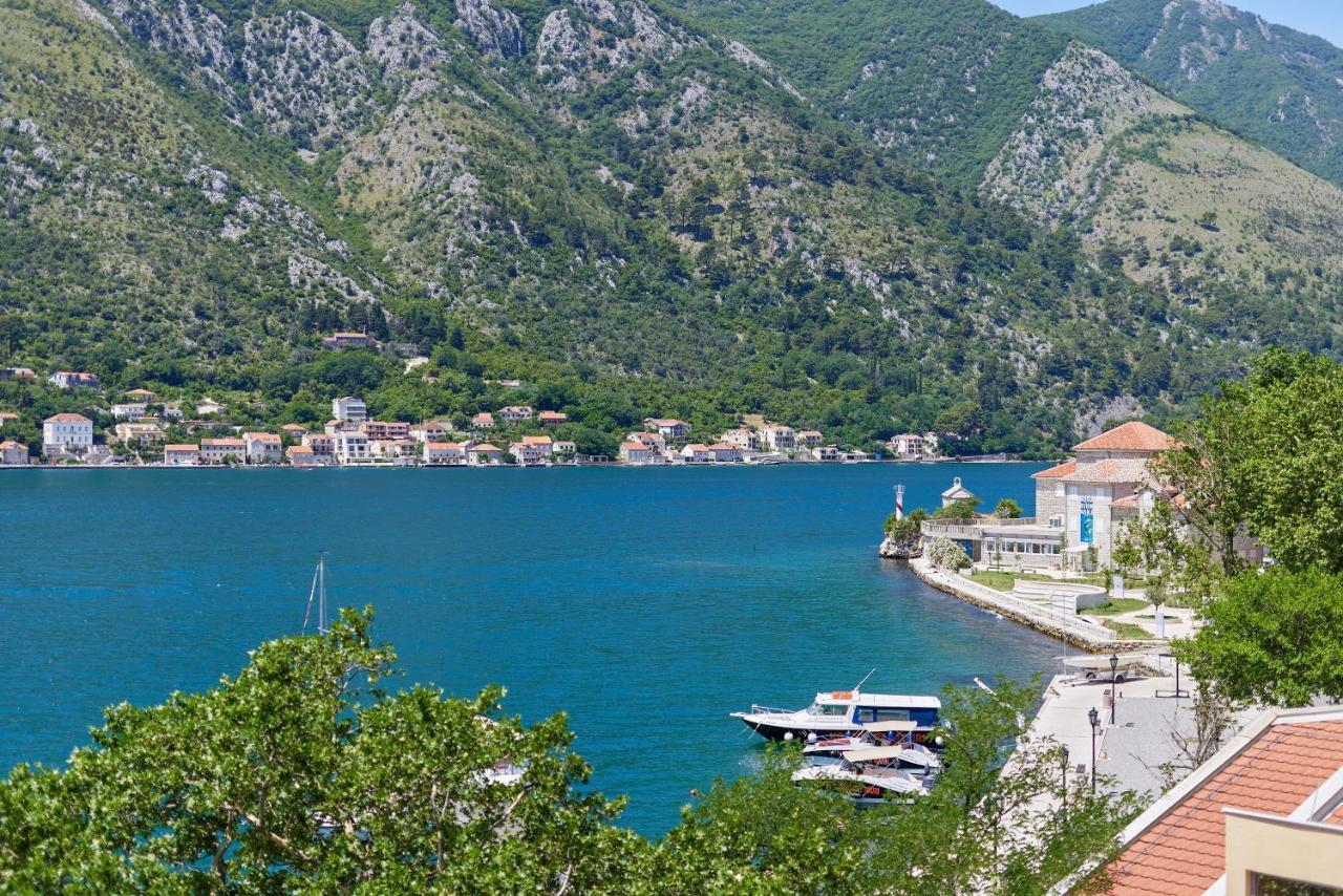 Apartment Plagenti With Sea View Kotor Eksteriør bilde
