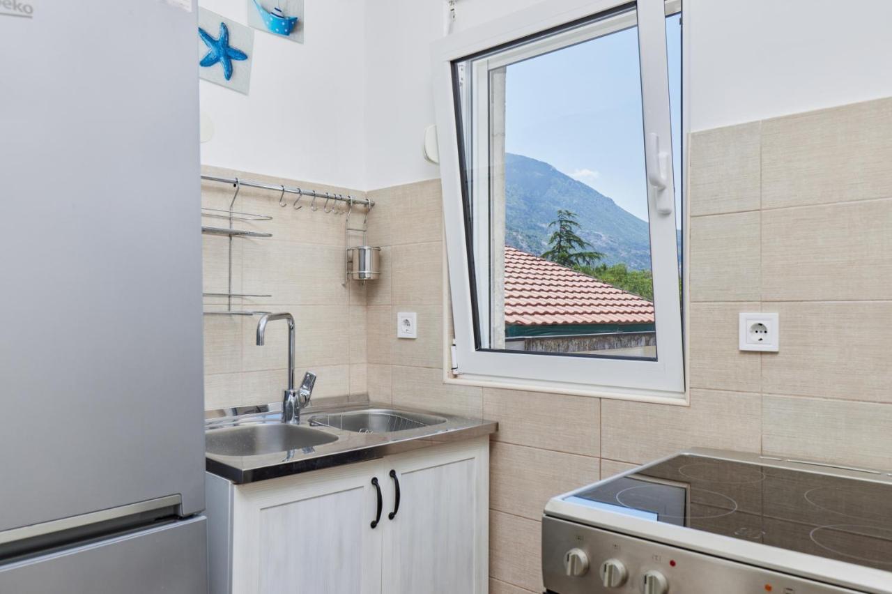 Apartment Plagenti With Sea View Kotor Eksteriør bilde